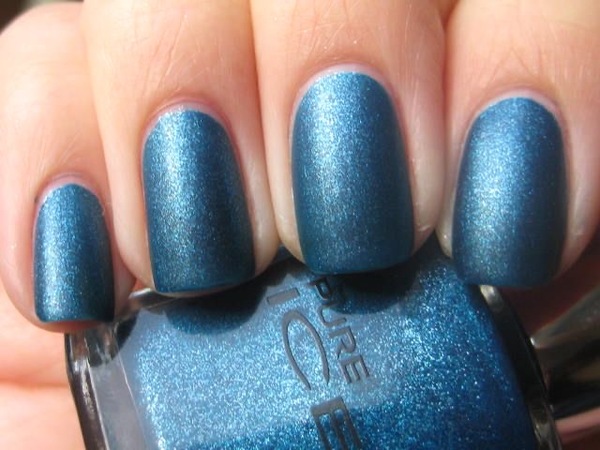 Nail polish swatch / manicure of shade Pure Ice Blue Midnight