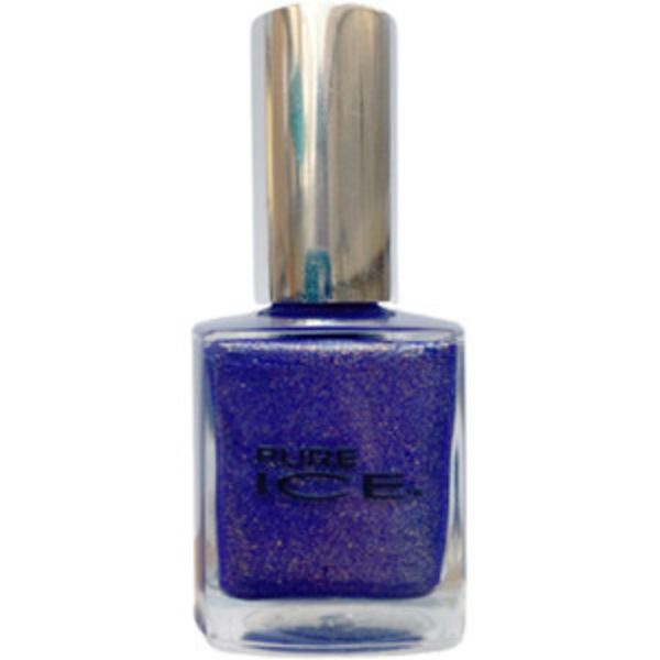 Nail polish swatch / manicure of shade Pure Ice Temptress
