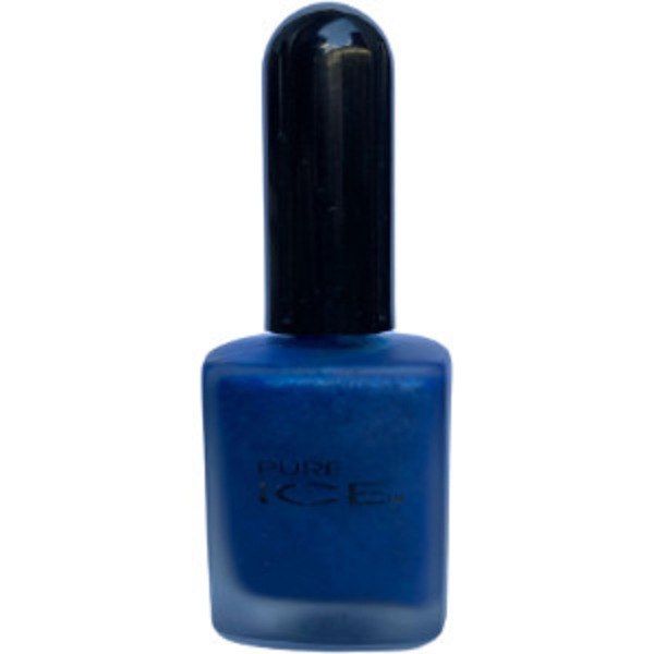 Nail polish swatch / manicure of shade Pure Ice Paris Blue