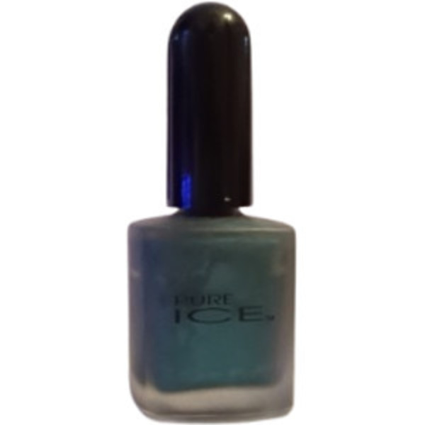 Nail polish swatch / manicure of shade Pure Ice Iced Teal