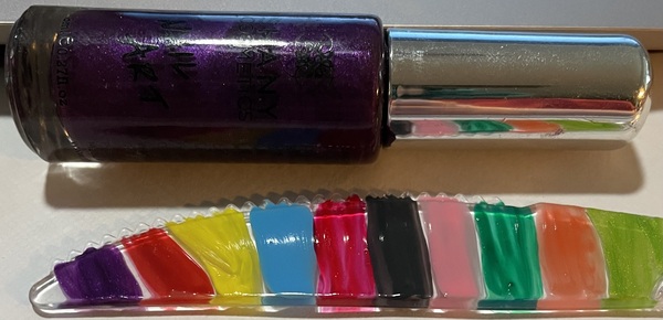 Nail polish swatch / manicure of shade Shany Cosmetics color 24
