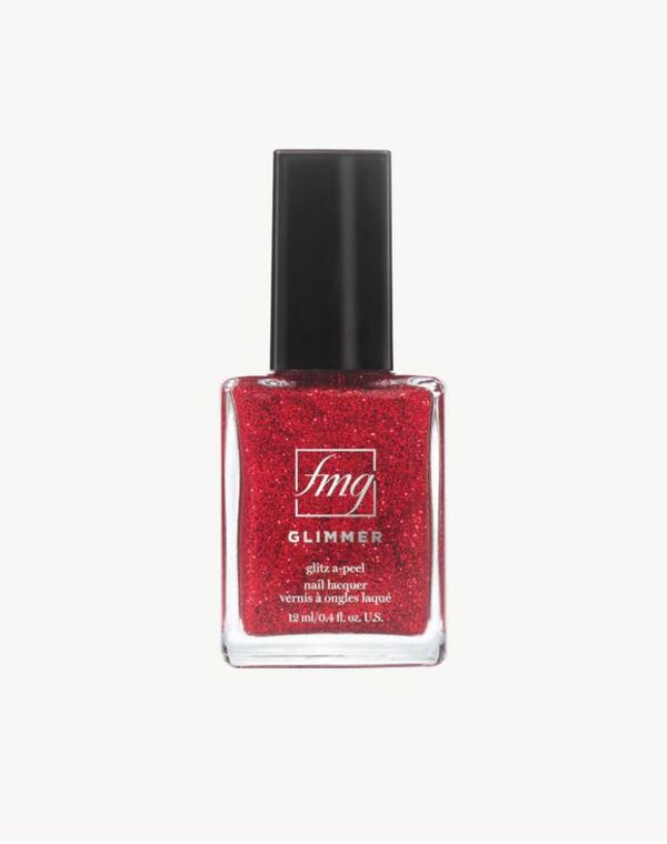 Nail polish swatch / manicure of shade Avon Best in class