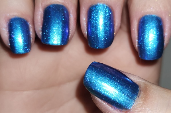 Nail polish swatch / manicure of shade Inspired Sense Don't Be Koi