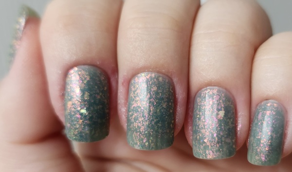 Nail polish swatch / manicure of shade Inspired Sense Oh Christmas Tree
