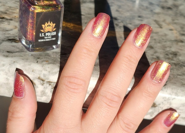 Nail polish swatch / manicure of shade Inspired Sense Celestial Shift