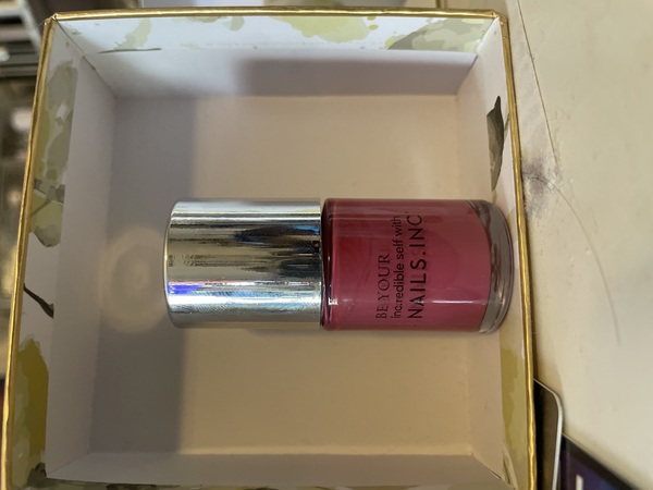 Nail polish swatch / manicure of shade Nails.inc Primrose Walk