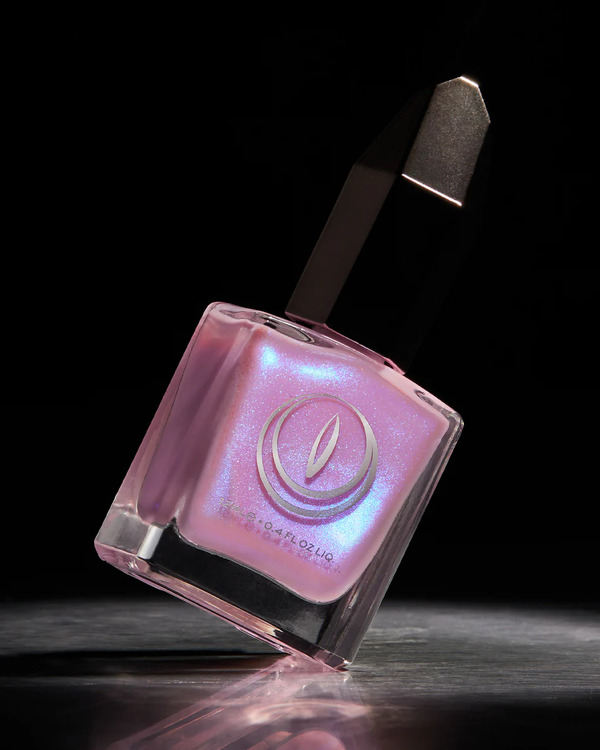Nail polish swatch / manicure of shade Mooncat The Living Doll