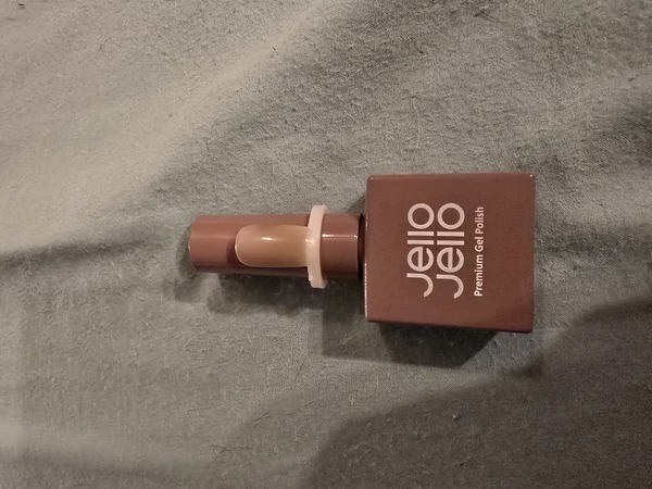 Nail polish swatch / manicure of shade Jello jello Jj19