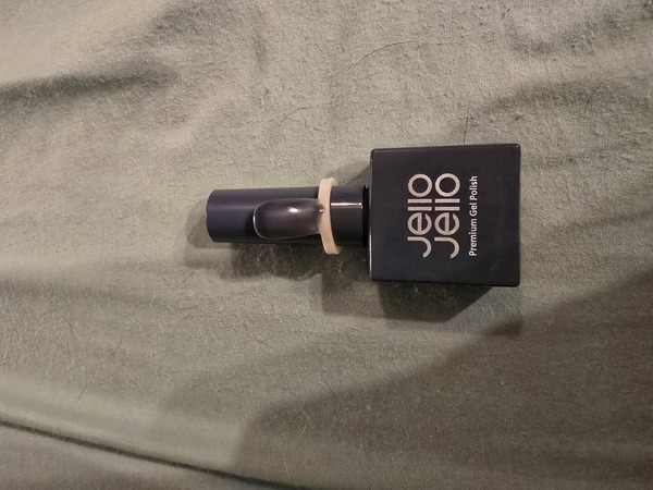 Nail polish swatch / manicure of shade Jello jello Jj23