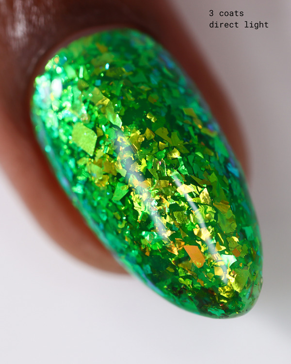 Nail polish swatch / manicure of shade Mooncat My cabbages!