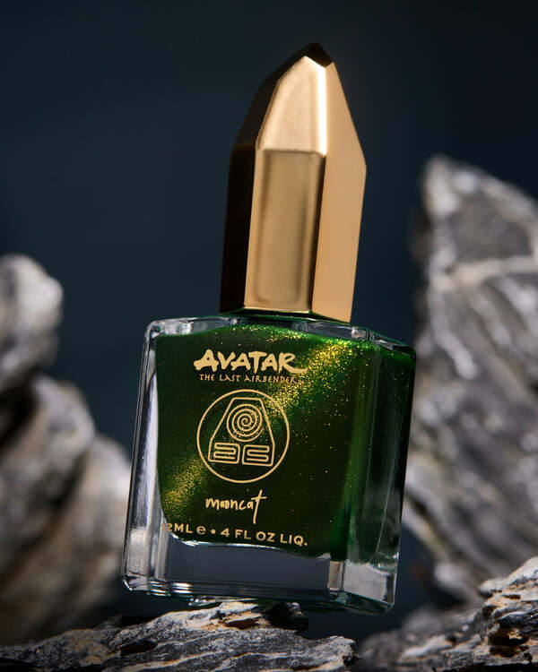 Nail polish swatch / manicure of shade Mooncat Tales of Ba Sing Se