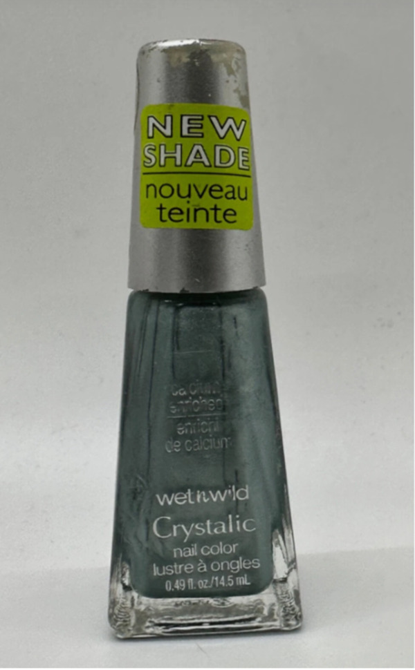 Nail polish swatch / manicure of shade wet n wild Jade Frost