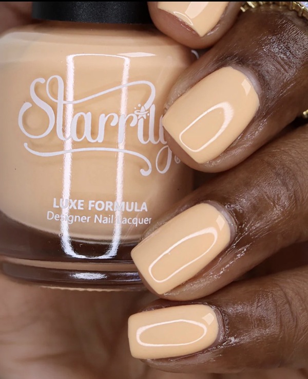 Nail polish swatch / manicure of shade Starrily Unwritten