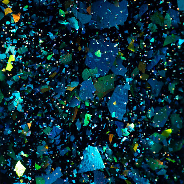 Nail polish swatch / manicure of shade Holo Taco Seek Kelp