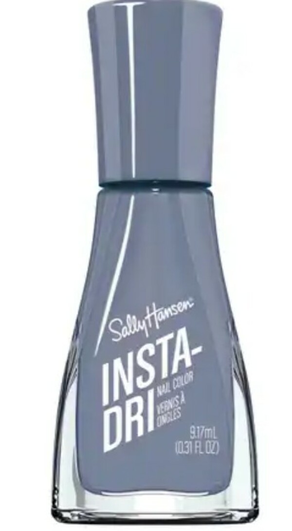 Nail polish swatch / manicure of shade Sally Hansen Insta-Dri Slow M-Ocean