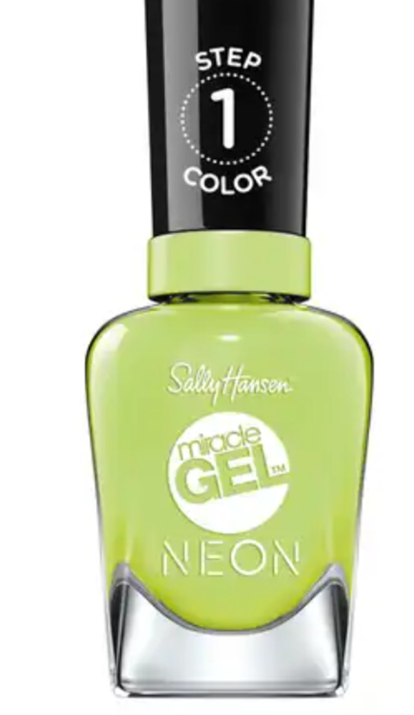 Nail polish swatch / manicure of shade Sally Hansen Miracle Gel Electri-Lime