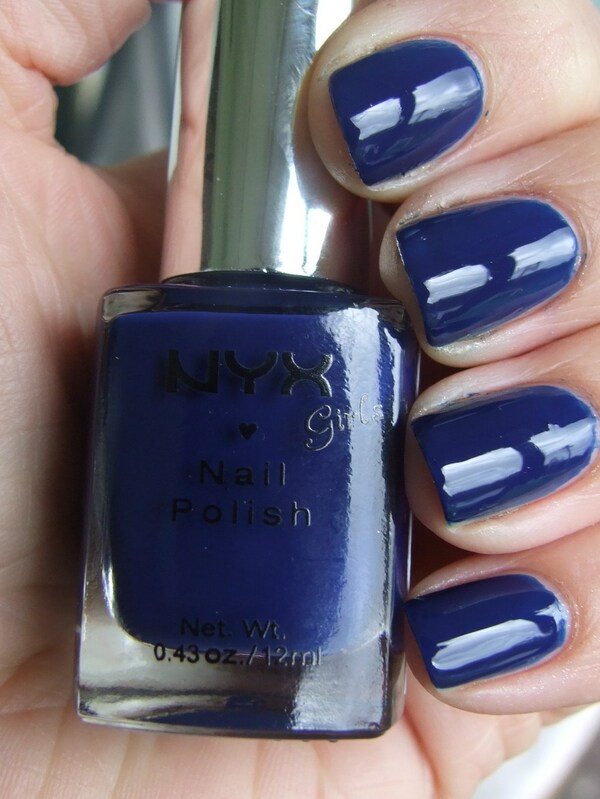 Nail polish swatch / manicure of shade NYX Girls Ink Heart