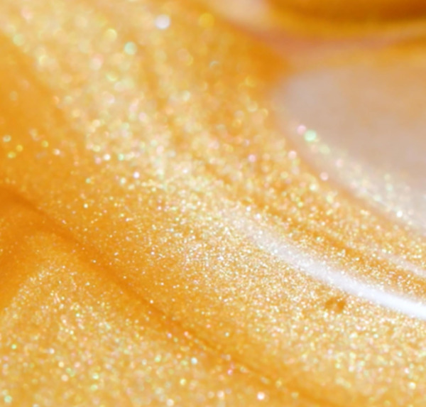 Nail polish swatch / manicure of shade Nailtopia Scar