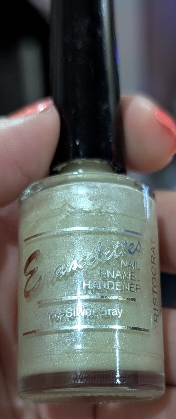 Nail polish swatch / manicure of shade Enamelettes Silver Gray