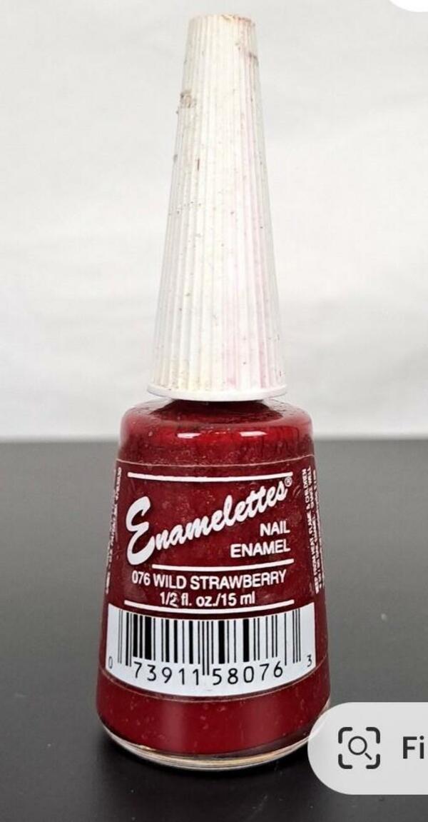 Nail polish swatch / manicure of shade Enamelettes Wild Strawberry