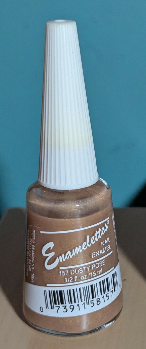 Nail polish swatch / manicure of shade Enamelettes Dusty Rose