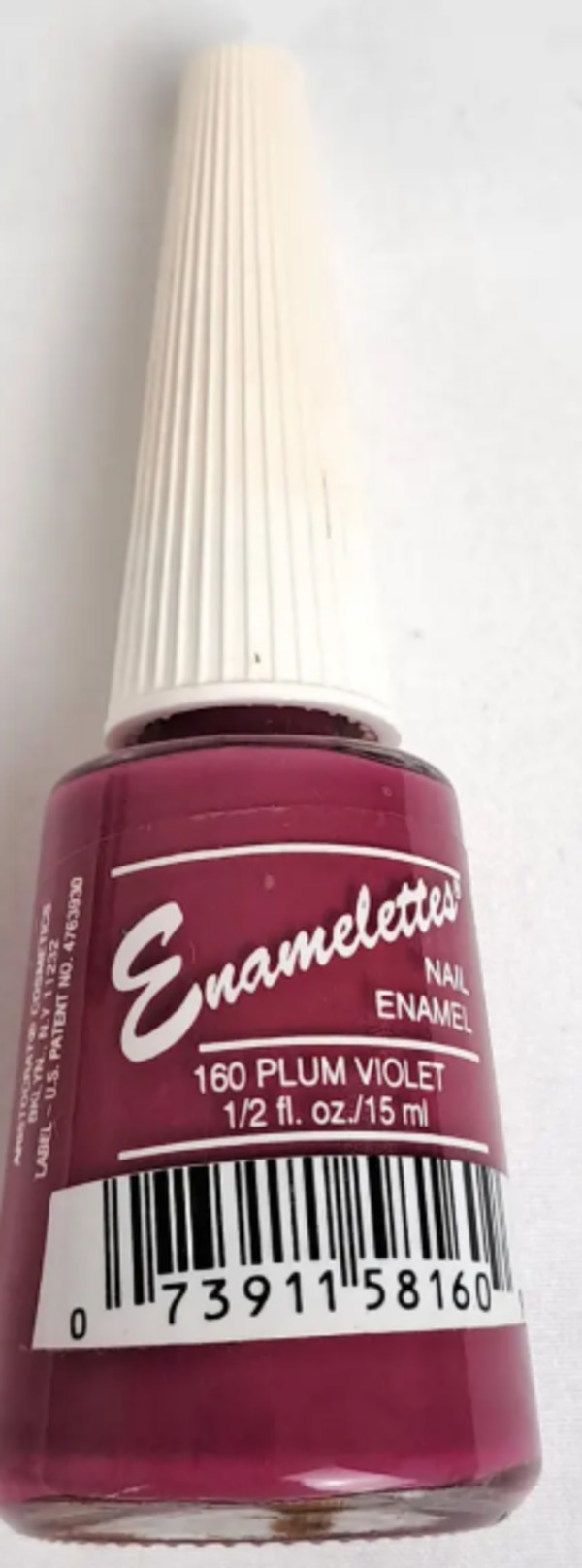 Nail polish swatch / manicure of shade Enamelettes Plum Violet