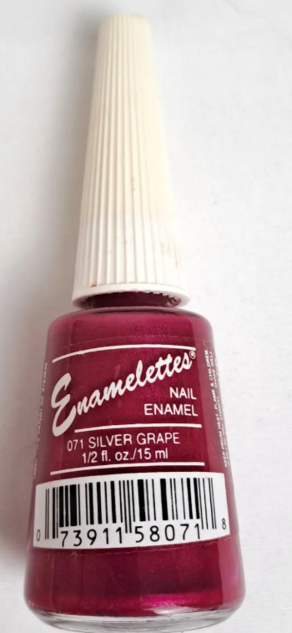 Nail polish swatch / manicure of shade Enamelettes Silver Grape