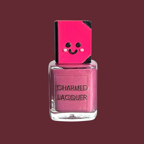 Nail polish swatch / manicure of shade Charmed lacquer Friends to lovers