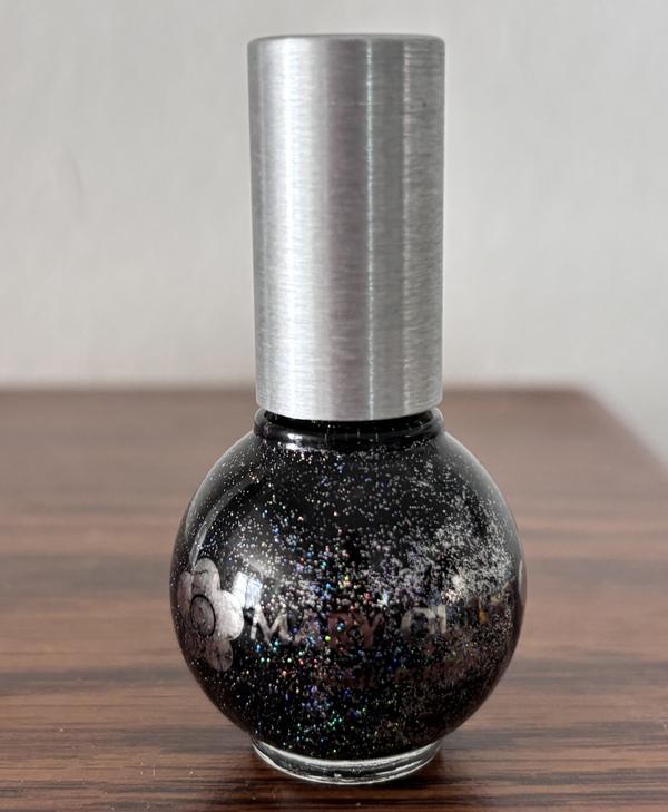 Nail polish swatch / manicure of shade Mary Quant Tivoli