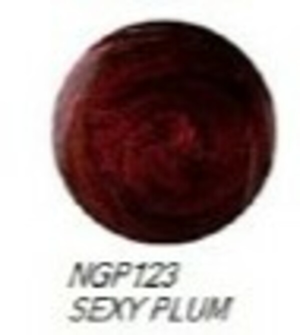 Nail polish swatch / manicure of shade NYX Girls Sexy Plum