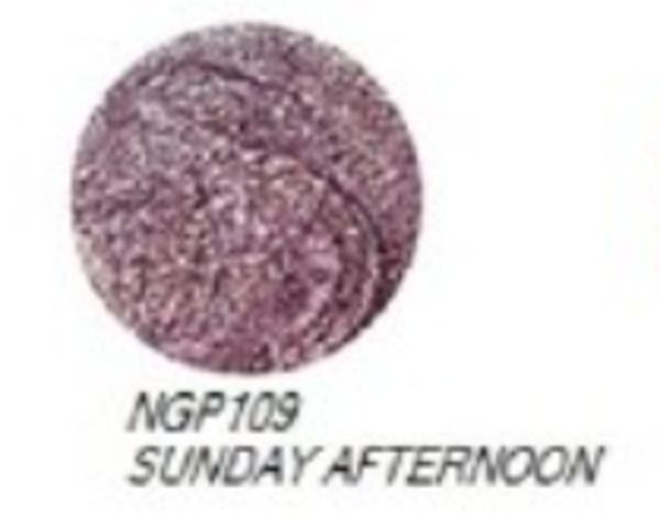 Nail polish swatch / manicure of shade NYX Girls Sunday Afternoon