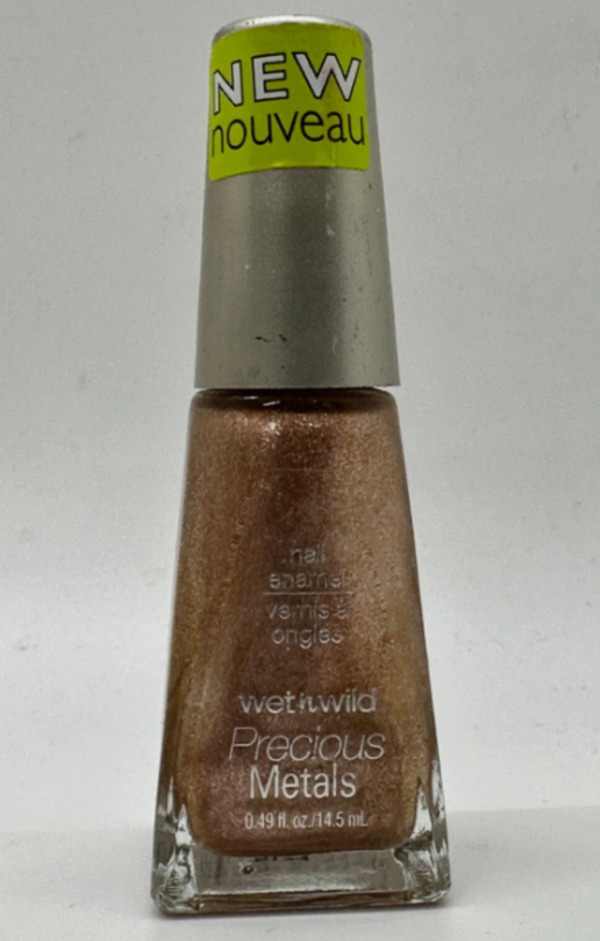 Nail polish swatch / manicure of shade wet n wild Bronze