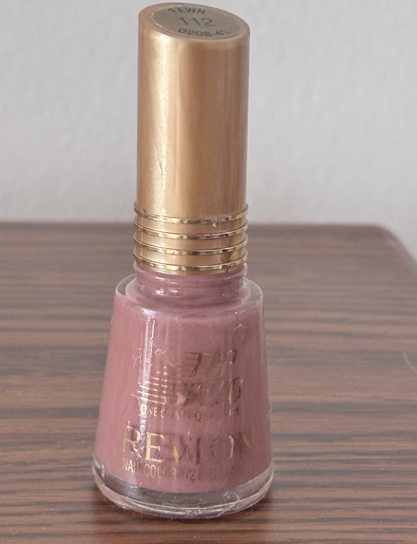 Nail polish swatch / manicure of shade Revlon Fawn