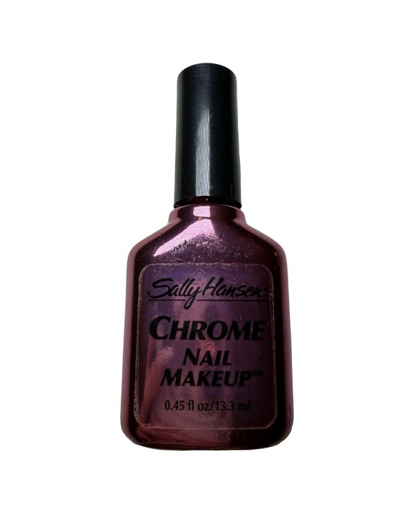 Nail polish swatch / manicure of shade Sally Hansen Anemone Diamond Chrome