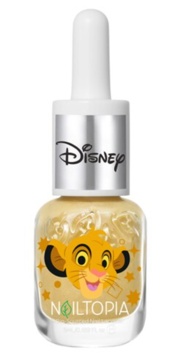 Nail polish swatch / manicure of shade Nailtopia Simba