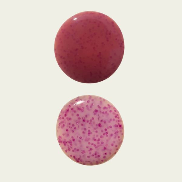 Nail polish swatch / manicure of shade Death Valley Nails Popsicle Lips