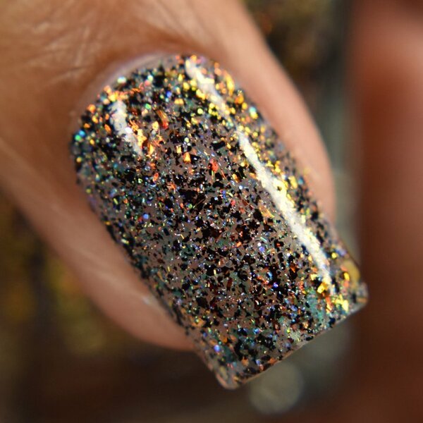 Nail polish swatch / manicure of shade Chamaeleon Nails Geralt of Rivia