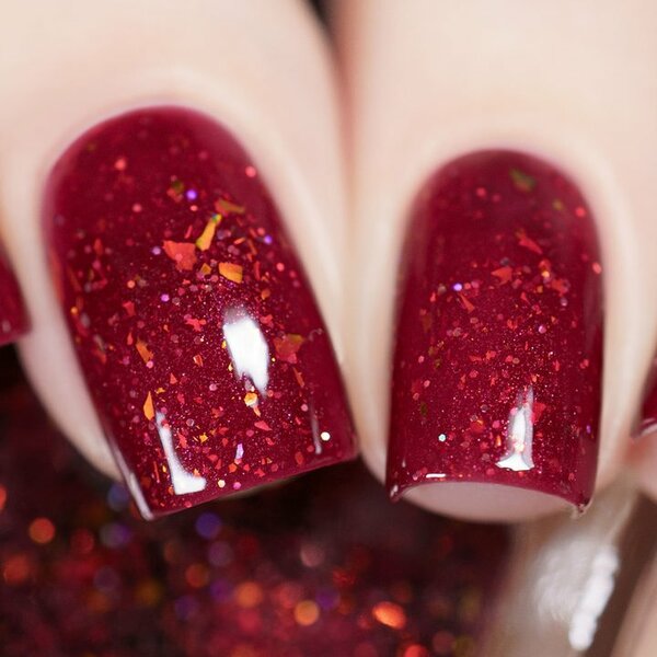 Nail polish swatch / manicure of shade Chamaeleon Nails Wine Festival