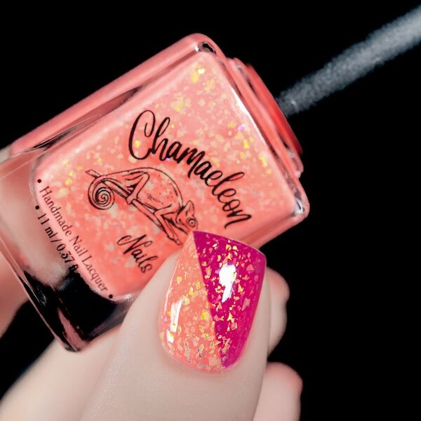 Nail polish swatch / manicure of shade Chamaeleon Nails Flame Fairy
