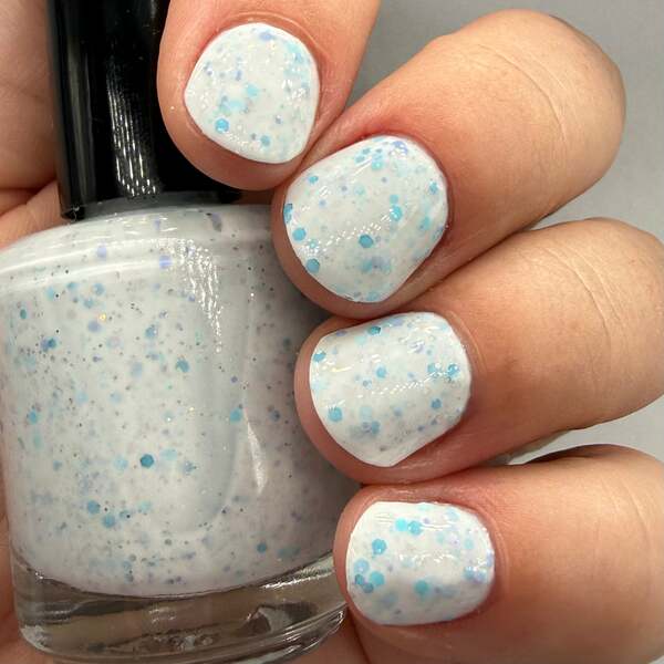 Nail polish swatch / manicure of shade Noodles Nail Polish Tis The Ski-son