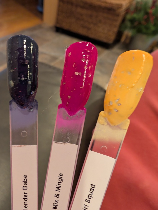 Nail polish swatch / manicure of shade Revel Blender Babe