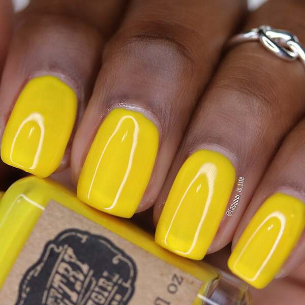 Nail polish swatch / manicure of shade Poetry Cowgirl Deuce Coupe