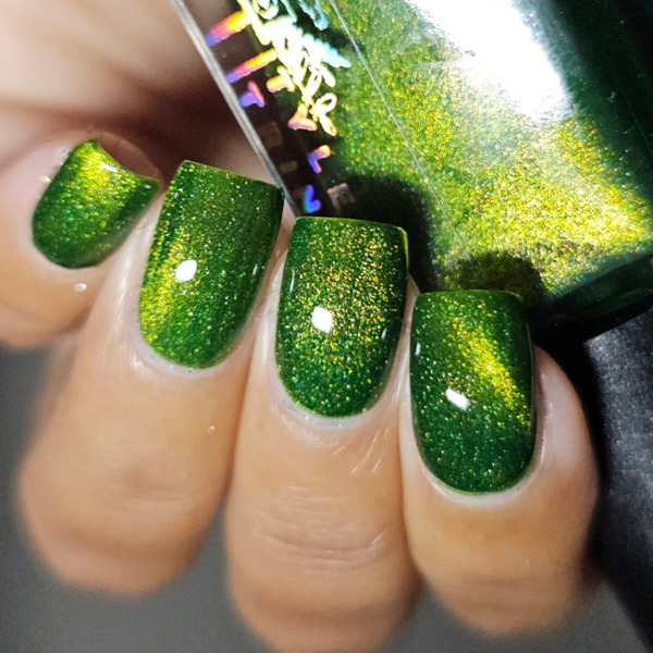 Nail polish swatch / manicure of shade Tyler's Trinkets Green Flame