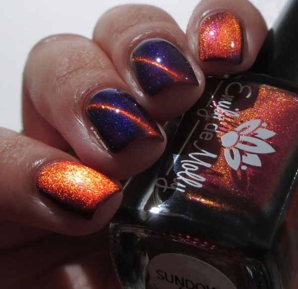 Nail polish swatch / manicure of shade Emily de Molly Sunset Over The Bay