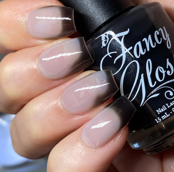 Nail polish swatch / manicure of shade Fancy Gloss Black Thermal Top Coat