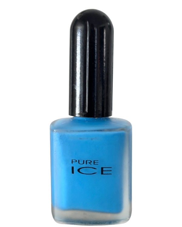 Nail polish swatch / manicure of shade Pure Ice Island Blue