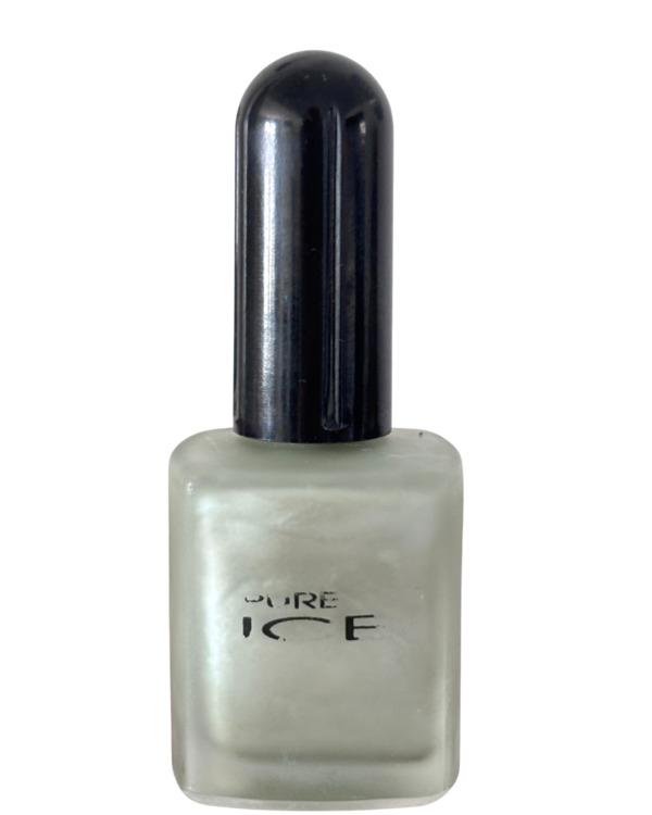 Nail polish swatch / manicure of shade Pure Ice Mint To Be