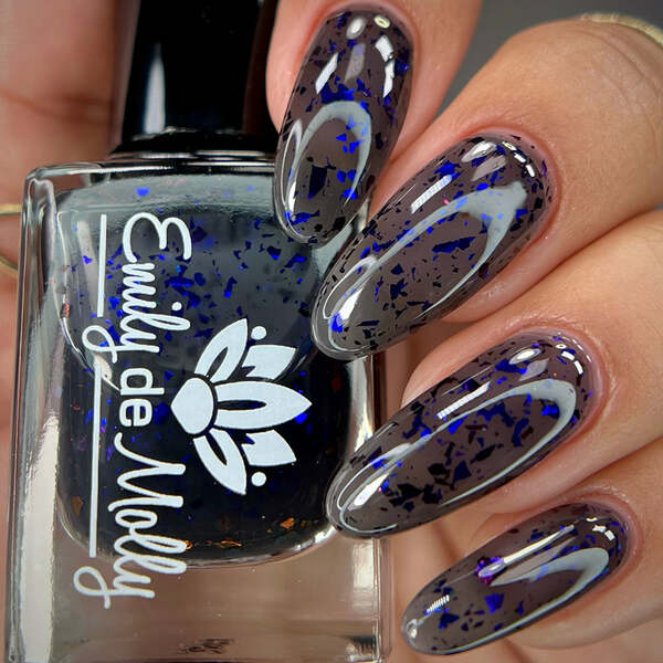 Nail polish swatch / manicure of shade Emily de Molly Sheer Tint Nightshade