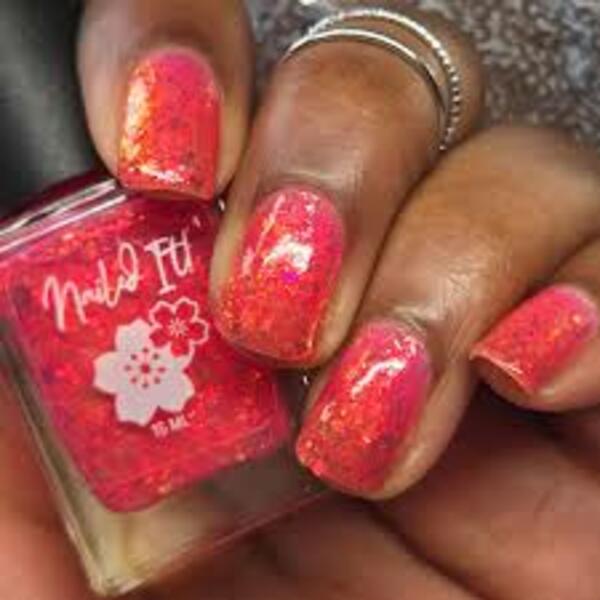 Nail polish swatch / manicure of shade Nailed It Lei'd Back