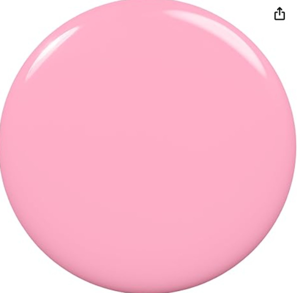 Nail polish swatch / manicure of shade essie Muchi Muchi